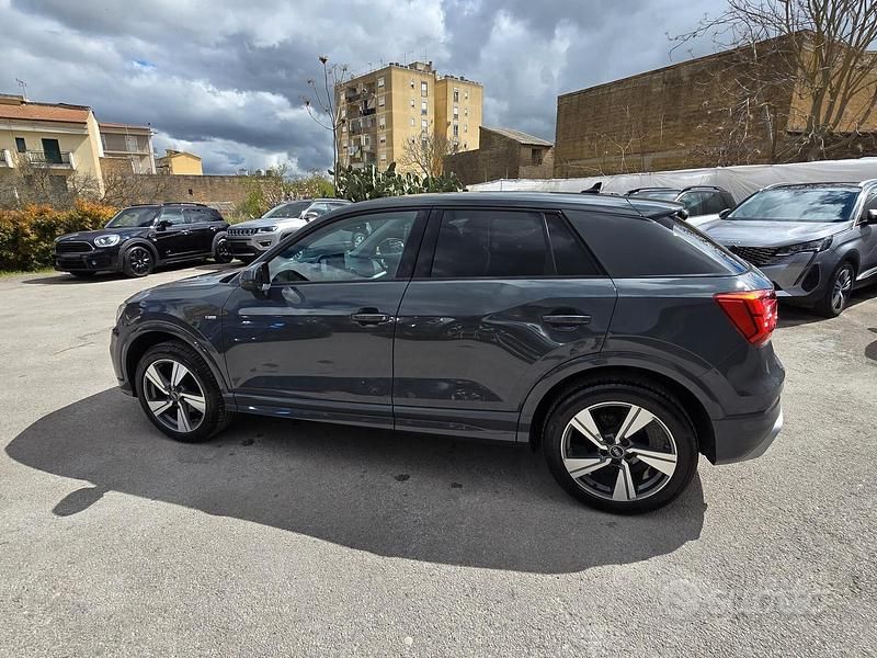 Usata Audi Q2 S-Line 116 CV (85 kW) 2020 Grigio SUV