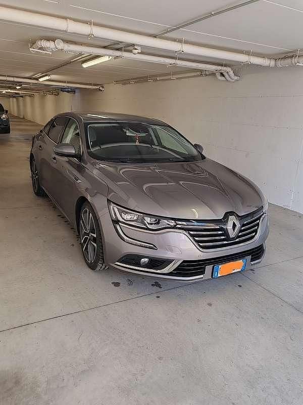 Usata Renault Talisman Initiale Paris 160 CV (117 kW) 2016 Berlina