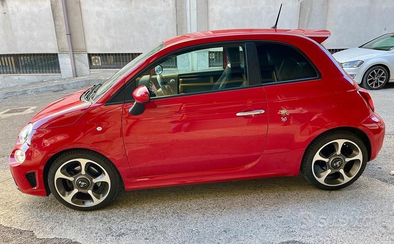 Usata Abarth 595 145 CV (106 kW) 2018 Rosso Berlina