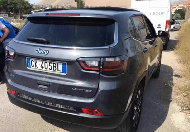 Usata Jeep Compass Limited 130 CV (95 kW) 2022 Grigio SUV