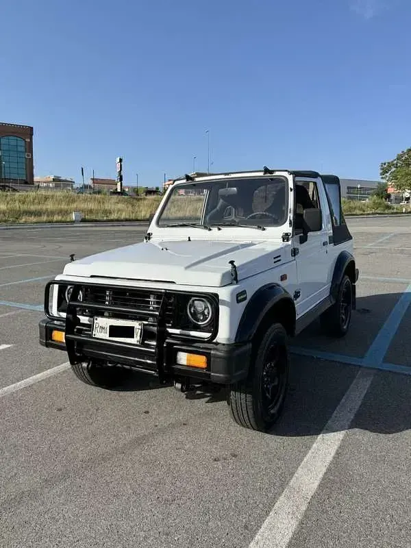 Usata Suzuki Samurai 64 CV (47 kW) 1989 Bianco SUV