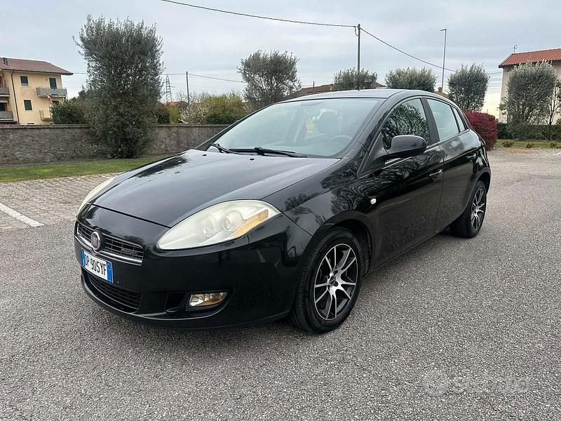 Usata Fiat Bravo 163 CV (119 kW) 2008 Nero Utilitaria
