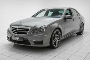 Grigio Usata 2009 Mercedes E63 AMG AMG Tre volumi | 36.950 € - Immagine 1/4