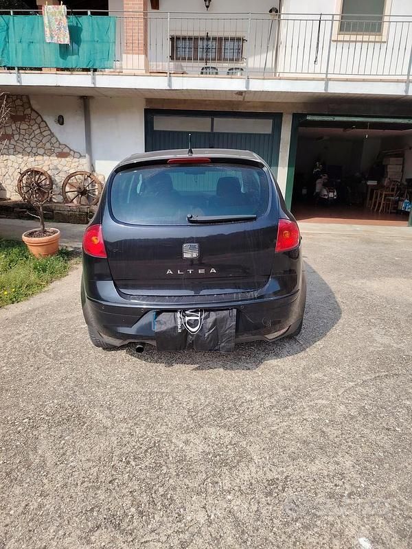 Usata Seat Altea 105 CV (77 kW) 2008 Nero Monovolume