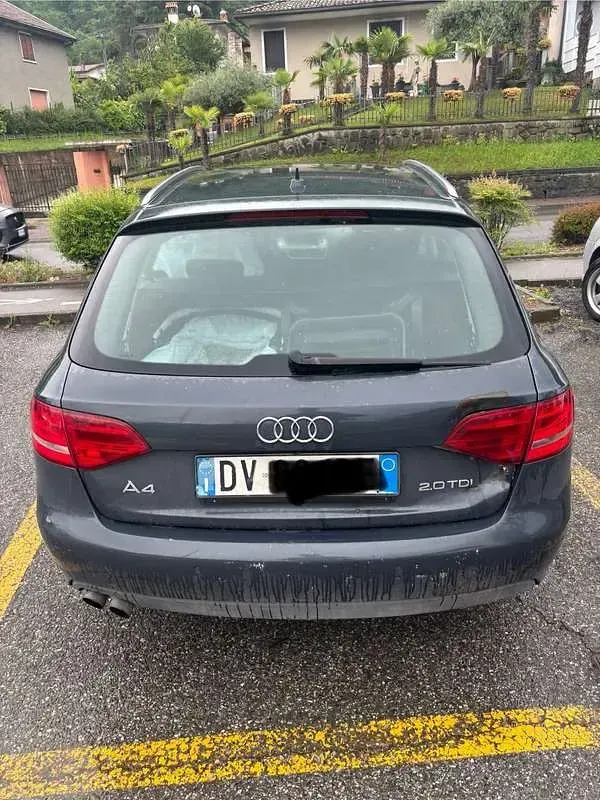 Usata Audi A4 143 CV (105 kW) 2009 Grigio Station wagon