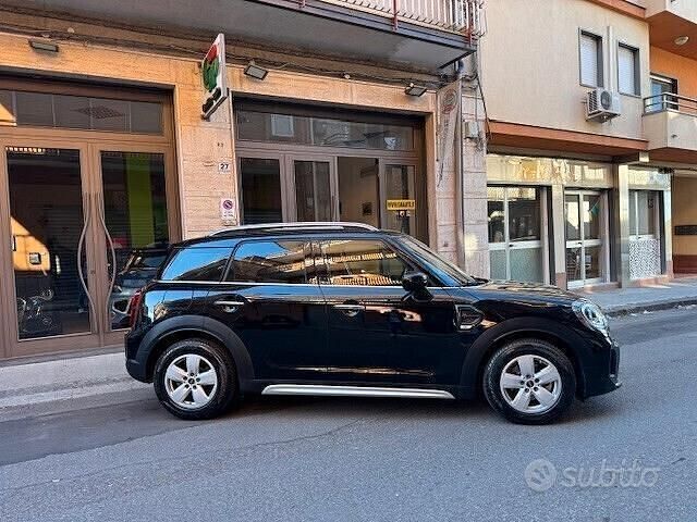 Usata Mini Cooper Countryman 116 CV (85 kW) 2020 Nero SUV