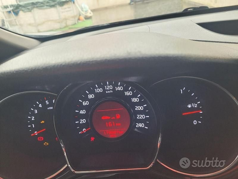 Nero Usata 2014 Kia Ceed Sportswagon Station wagon | 4500 € - Immagine 1/4