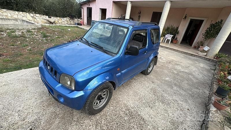 Usata Suzuki Jimny 82 CV (60 kW) 2000 Blu SUV