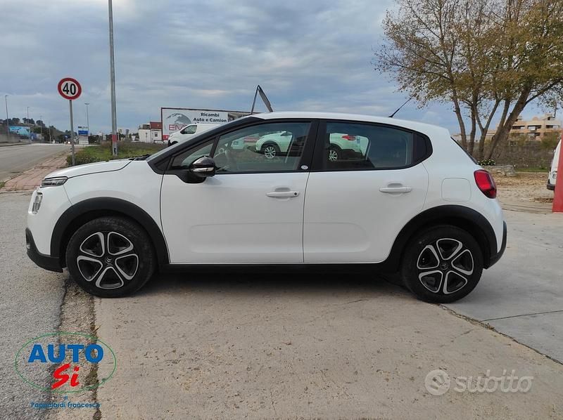 Usata Citroën C3 101 CV (74 kW) 2022 Bianco Utilitaria