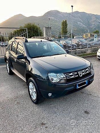 Usata Dacia Duster 101 CV (74 kW) 2014 Grigio Berlina