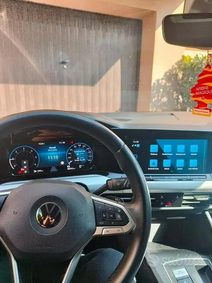 Usata VW Golf VIII 150 CV (110 kW) 2020 Nero Berlina