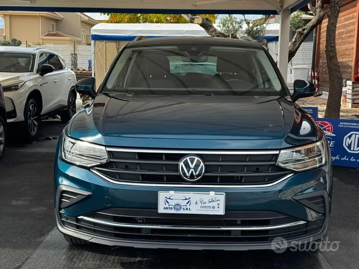 Occasion VW Tiguan Life 131 ch (96 kW) 2022 Bleue SUV