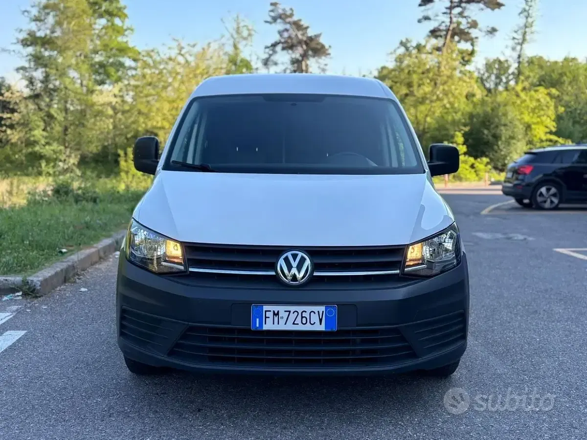 Usata VW Caddy 102 CV (75 kW) 2017 Bianco Monovolume