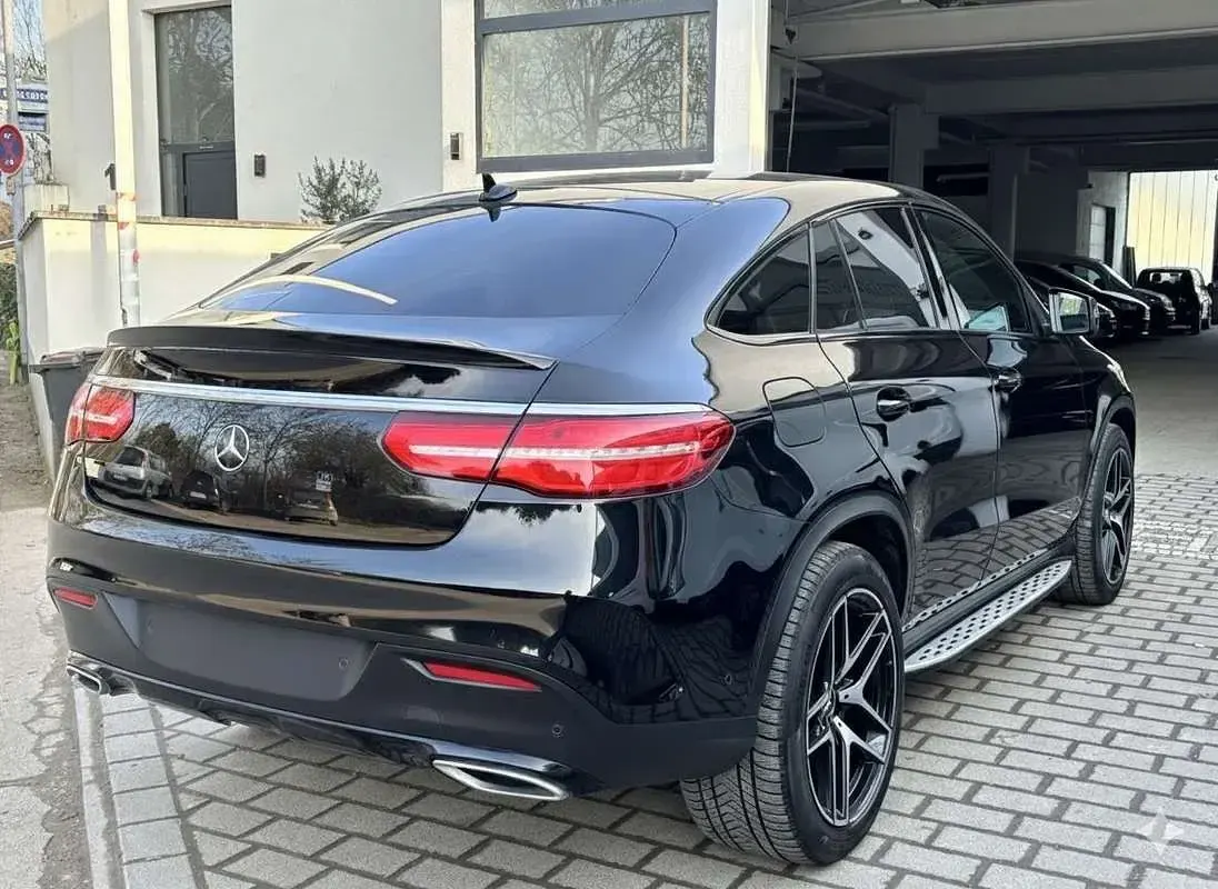 Usata Mercedes GLE350 AMG 258 CV (189 kW) 2019 Nero SUV