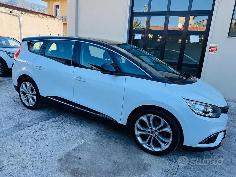 Usata Renault Grand Scénic IV 120 CV (88 kW) 2020 Bianco Monovolume