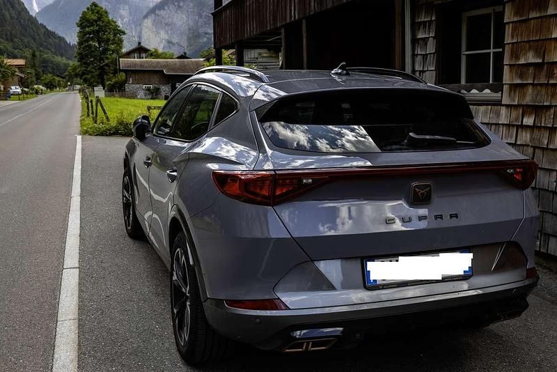 Usata Cupra Formentor 150 CV (110 kW) 2023 Grigio SUV