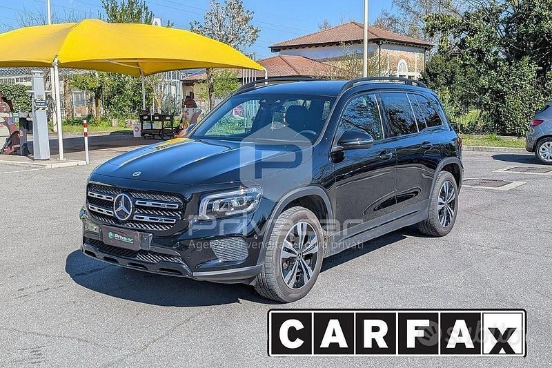 Usata Mercedes GLB180 116 CV (85 kW) 2022 Nero SUV