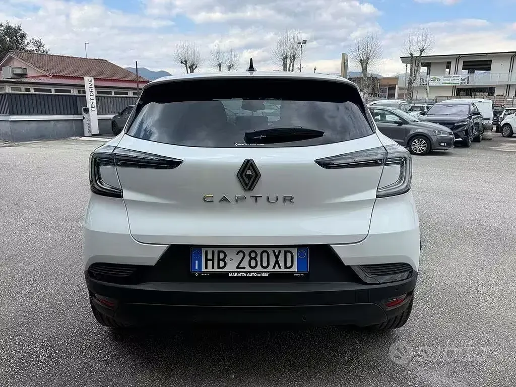 Nuova Renault Captur Techno 101 CV (74 kW) 2026 Bianco SUV