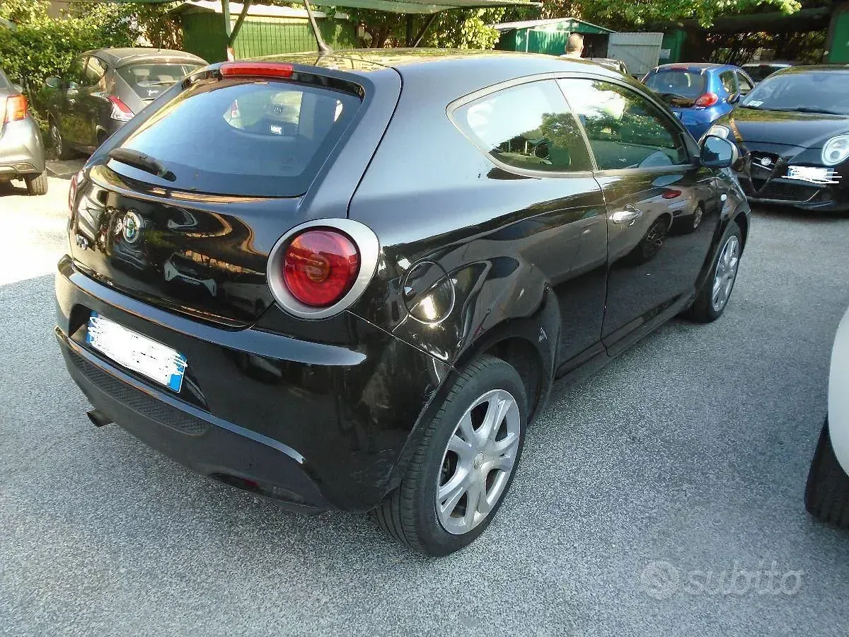 Usata Alfa Romeo MiTo 94 CV (69 kW) 2012 Nero Utilitaria