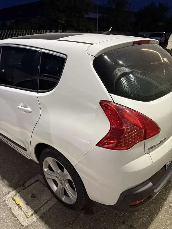 Usata Peugeot 3008 Allure 163 CV (119 kW) 2011 Station wagon