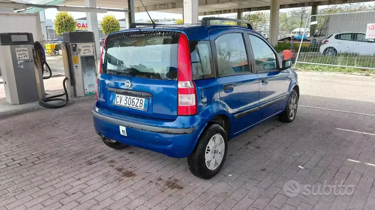 Usata Fiat Panda Dynamic 60 CV (44 kW) 2005 Bluazzurro Utilitaria