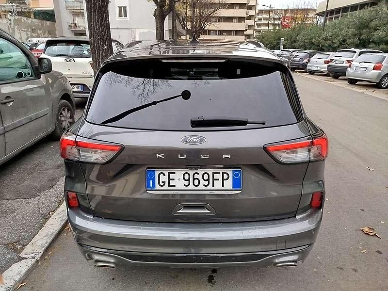 Grigio Usata 2021 Ford Kuga ST-Line X SUV | 19.000 € (Buon prezzo) - Immagine 1/4