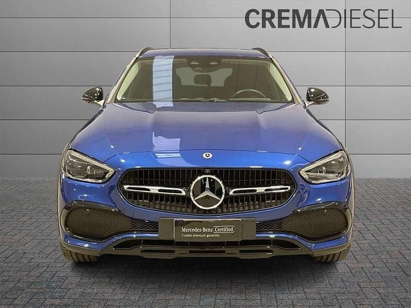 Begagnad Mercedes C220 Premium 200 HK (147 kW) 2024 Blå Kombi