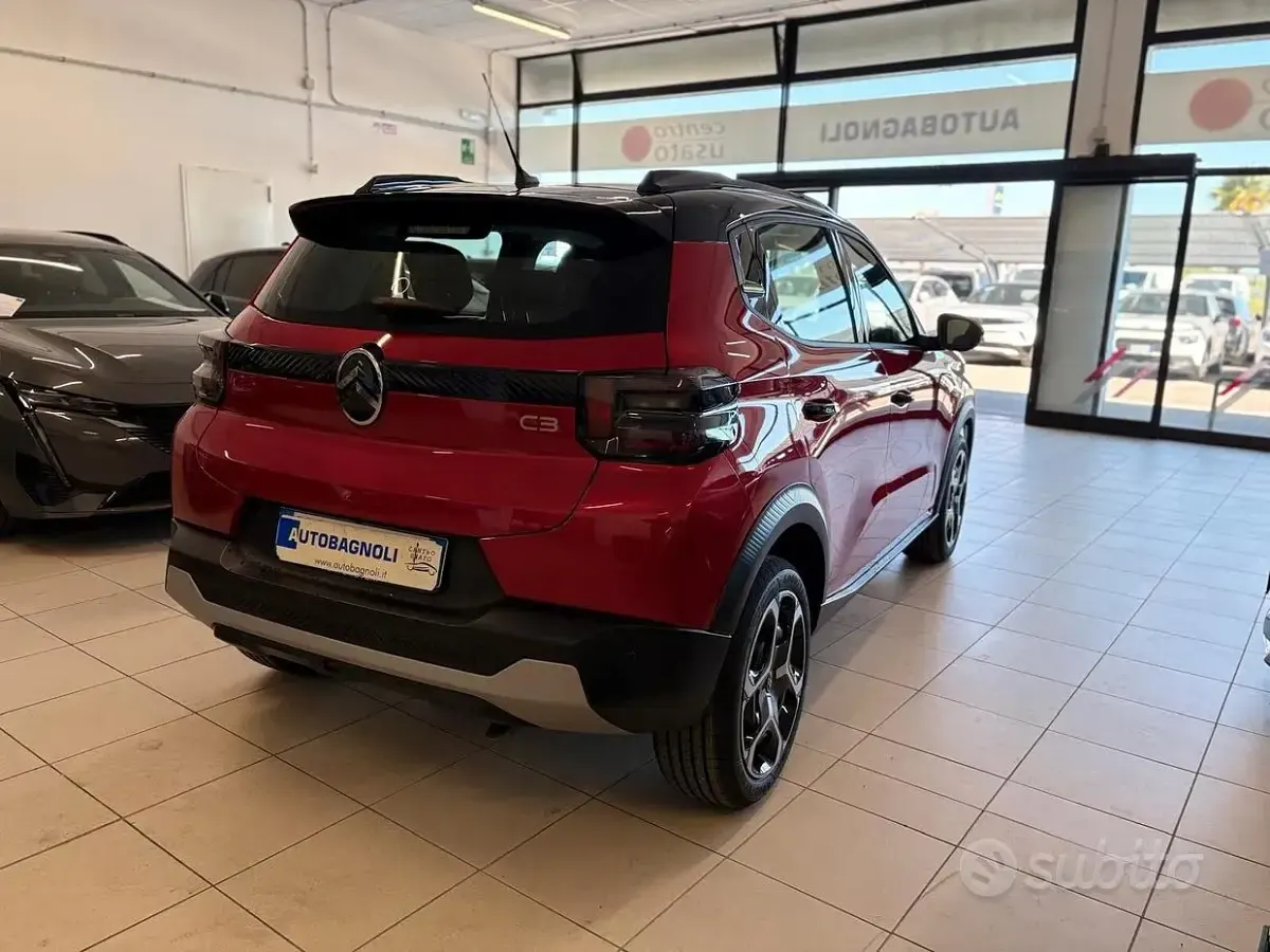 Neu Citroën C3 PureTech 101 PS (74 kW) 2026 Rot SUV