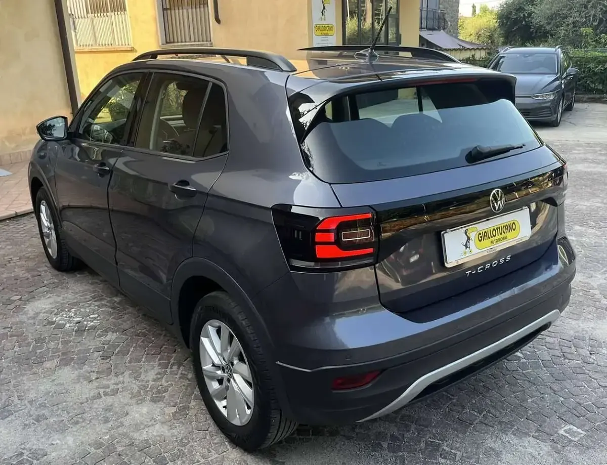 Usata VW T-Cross Style 95 CV (69 kW) 2023 Smoky grey SUV