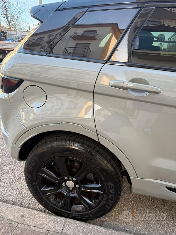 Usata Land Rover Range Rover evoque 249 CV (183 kW) 2018 Station wagon