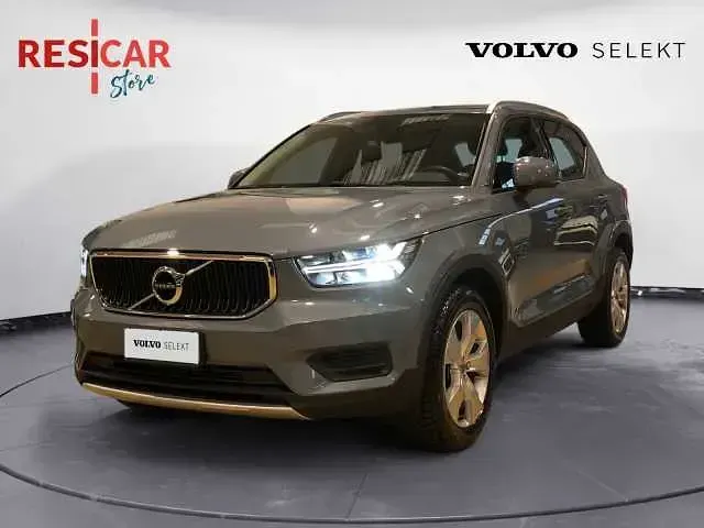 Usata Volvo XC40 95 CV (69 kW) 2022 Grigio SUV