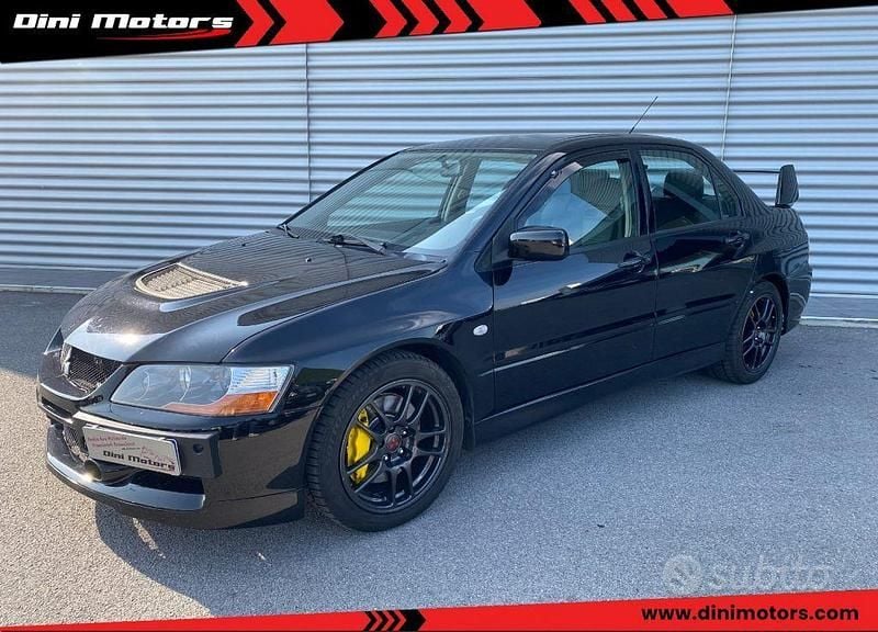 Usata Mitsubishi Lancer 280 CV (205 kW) 2006 Nero pastello Berlina