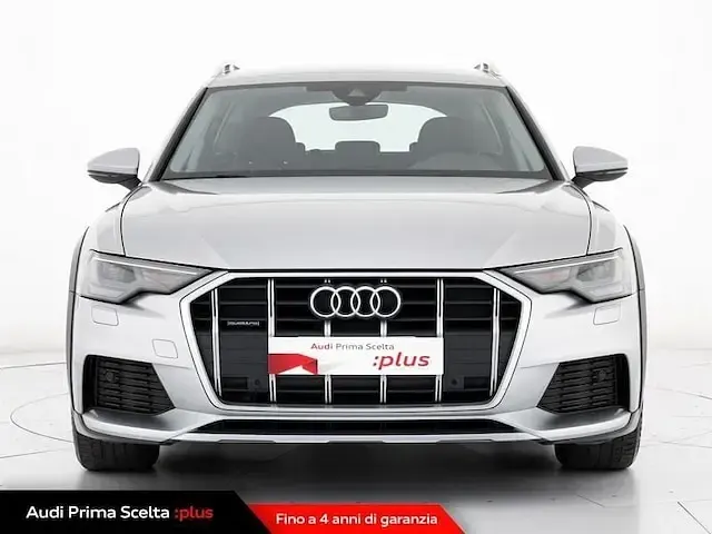 Usata Audi A6 Allroad Comfort 286 CV (210 kW) 2023 Argento floret metallizzato Station wagon