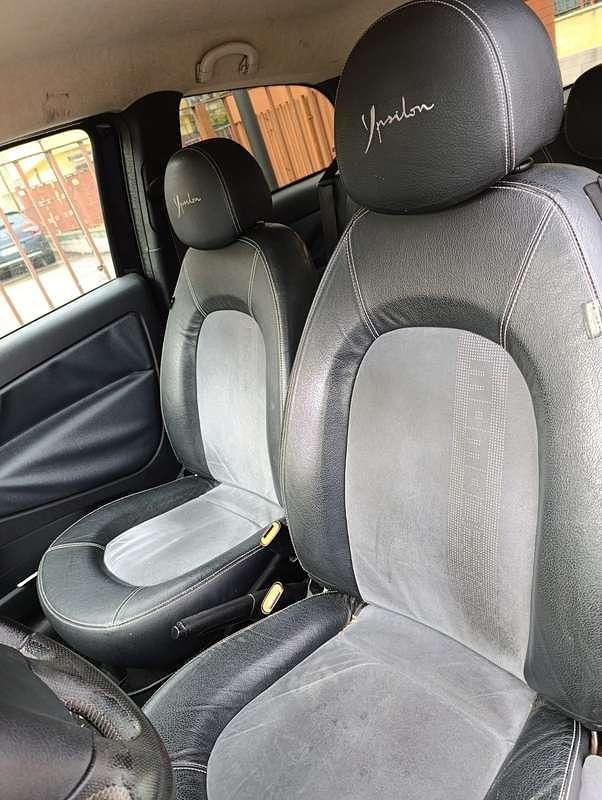 Usata Lancia Ypsilon 90 CV (66 kW) 2008 Utilitaria