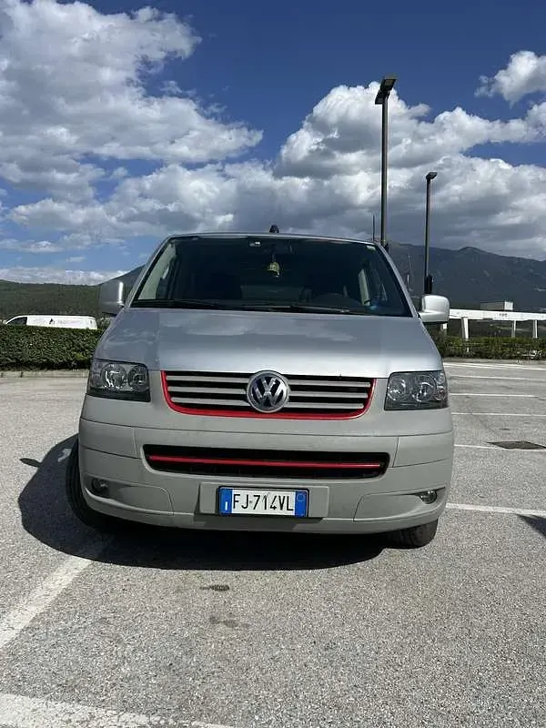 Usata VW Multivan Highline 174 CV (127 kW) 2006 Monovolume