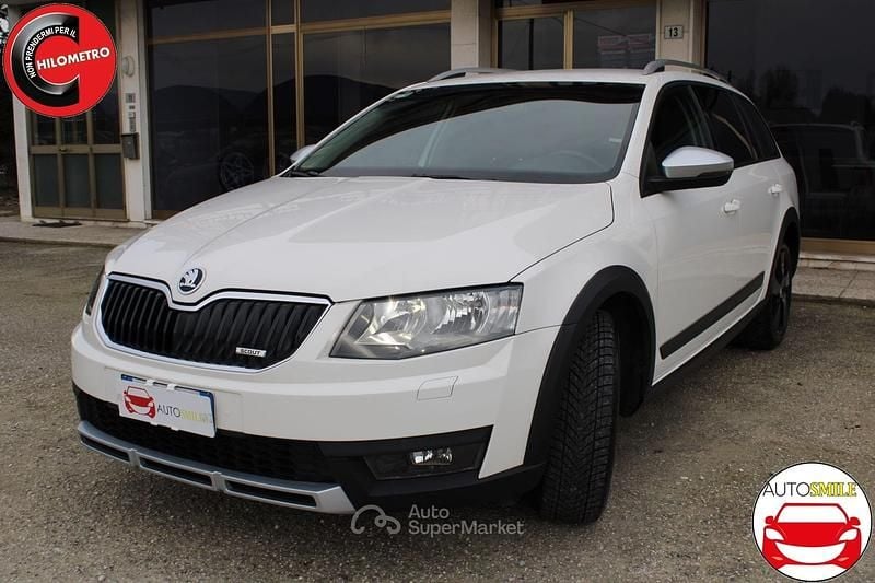 Usata Skoda Octavia 150 CV (110 kW) 2015 Bianco Utilitaria