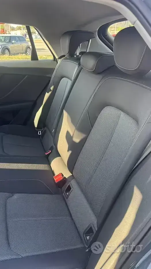 Usata Audi Q2 Comfort 116 CV (85 kW) 2018 Grigio SUV