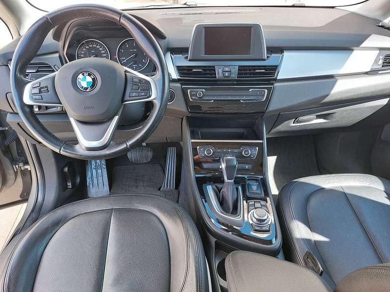 Usata BMW 216 Active Tourer Advantage 116 CV (85 kW) 2016 Argento Monovolume