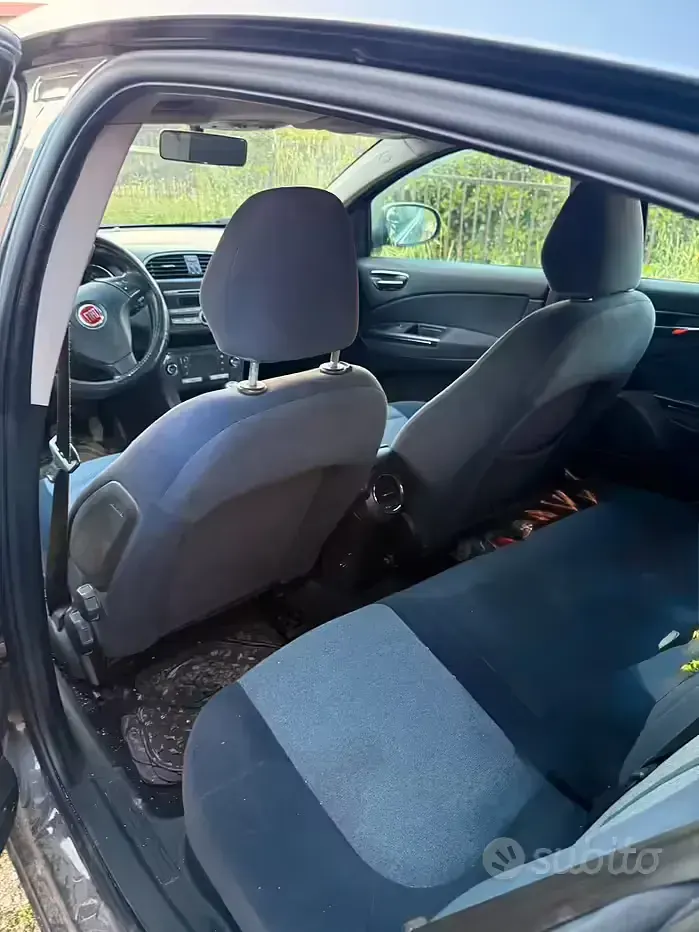 Usata Fiat Bravo 120 CV (88 kW) 2010 Utilitaria