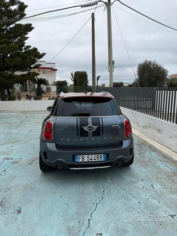 Usata Mini Countryman 143 CV (105 kW) 2015 Grigio SUV