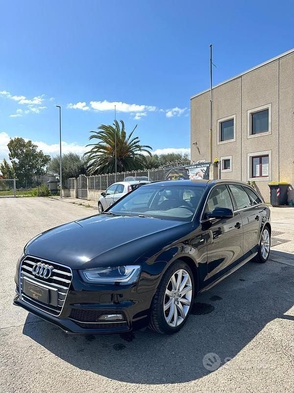 Usata Audi A4 S-Line 150 CV (110 kW) 2015 Nero Station wagon