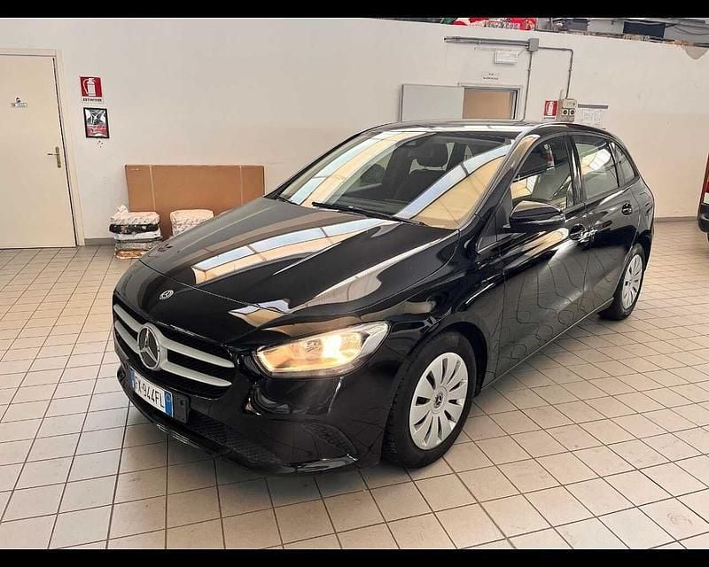 Usata Mercedes B180 Executive 136 CV (100 kW) 2019 Nero Monovolume