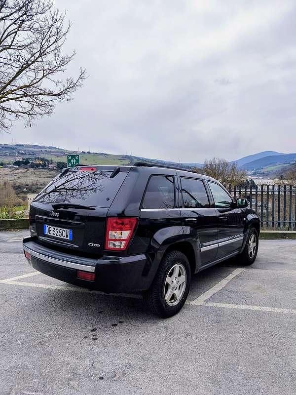 Usata Jeep Grand Cherokee Limited 218 CV (160 kW) 2005 Nero SUV