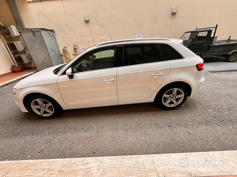 Usata Audi A3 116 CV (85 kW) 2017 Berlina
