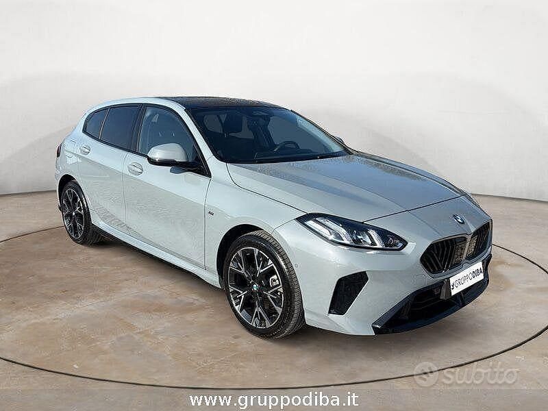 Usata BMW 120 M Sport 163 CV (119 kW) 2025 Grigio Utilitaria