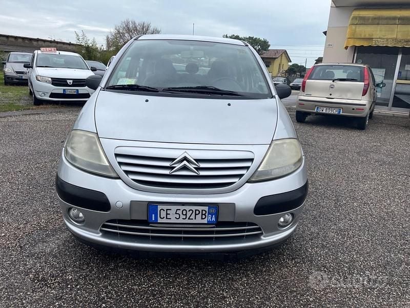 Usata Citroën C3 60 CV (44 kW) 2003 Grigio Berlina