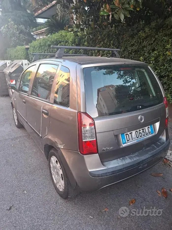 Usata Fiat Idea 70 CV (51 kW) 2009 Marrone Monovolume