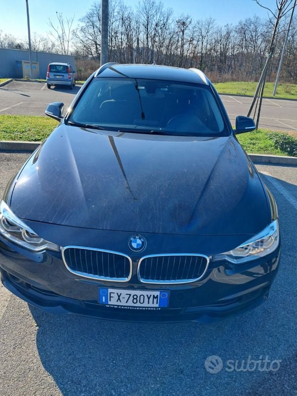 Usata BMW 318 136 CV (100 kW) 2019 Nero Station wagon