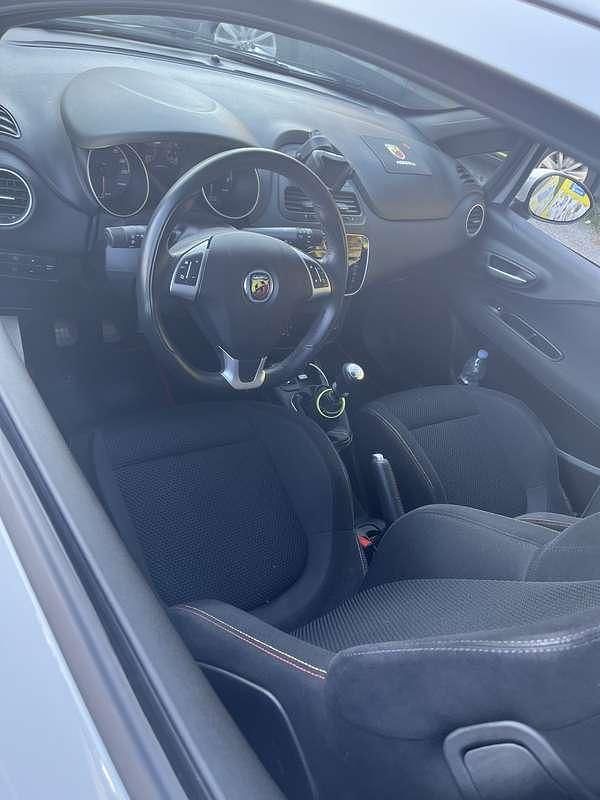 Usata Abarth Punto Evo 179 CV (131 kW) 2012 Grigio Utilitaria