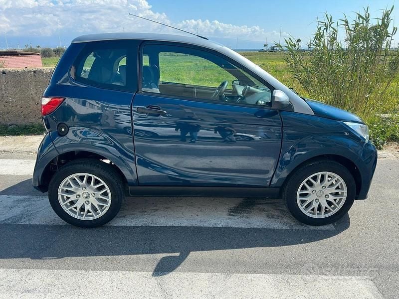 Usata Aixam City 2022 Blu Utilitaria